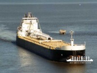 Oct 6, 2002 – Inbound at Green Bay – by Wendell Wilke